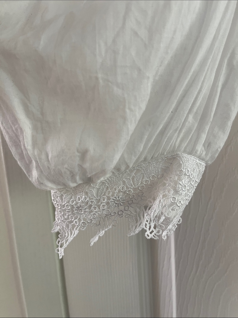 Vintage Jessica McClintock White Lace High-Neck Dress - Picture 4 of 11